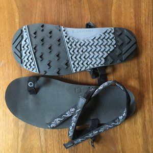 12 M Xero Shoe Sandals